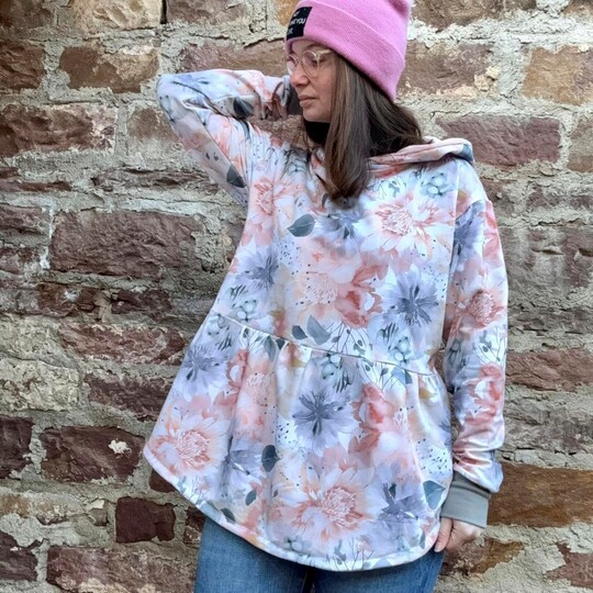 HOODIE "FRU SELMA" - Schnittmuster und Anleitung