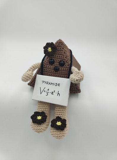 Peter die Pyramide mit mathematischer Formel, Häkelanleitung