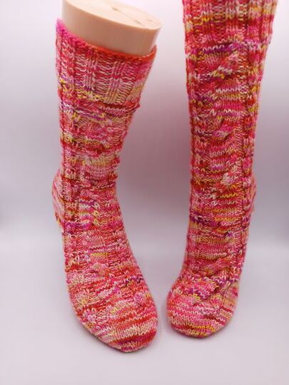 Sockenanleitung "Der Weg der Kelten" geeignet für Maschenzahl von 40 bis 72