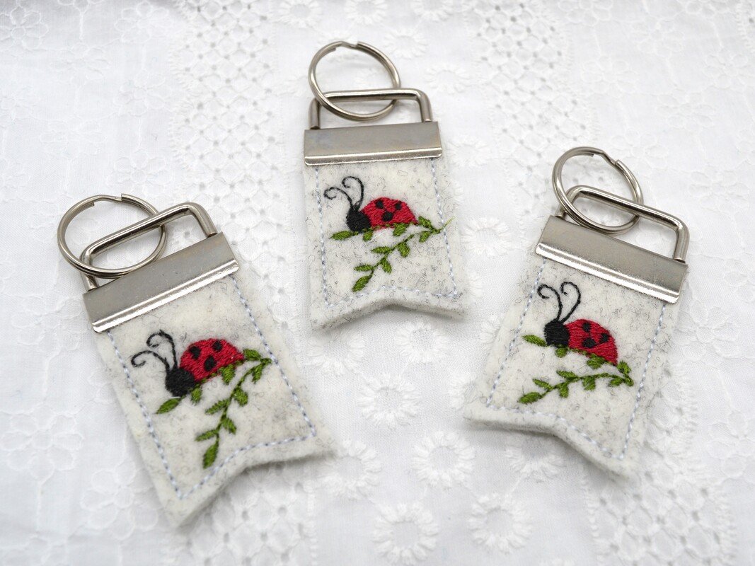 Stickdatei Käfer Schlüsselanhänger