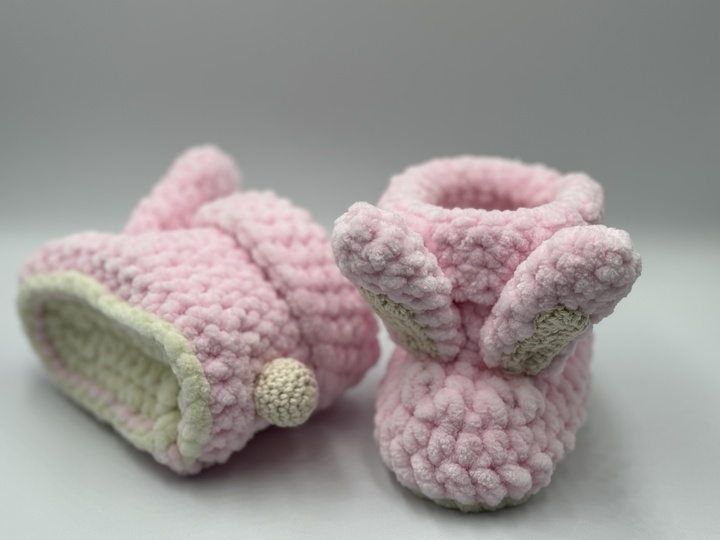 Häkelanleitung - Babyschuhe / Babystiefel Hase