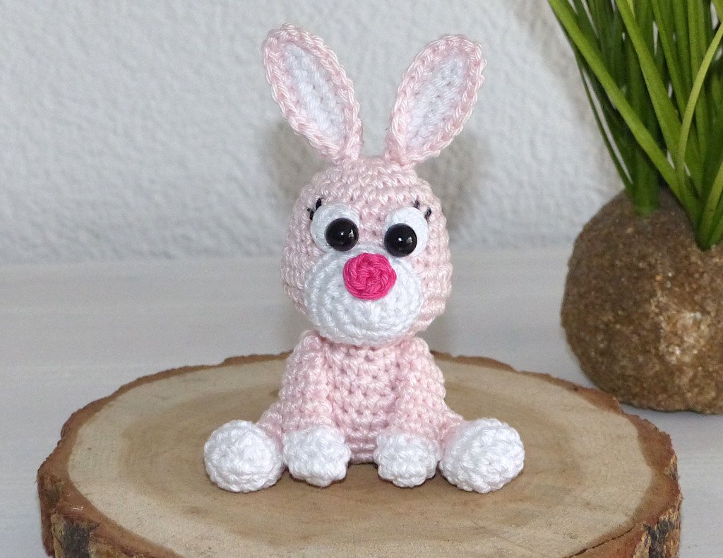 Crochet Pattern little bunny