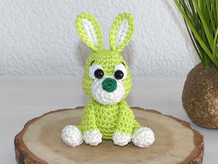 Häkelanleitung kleiner Hase