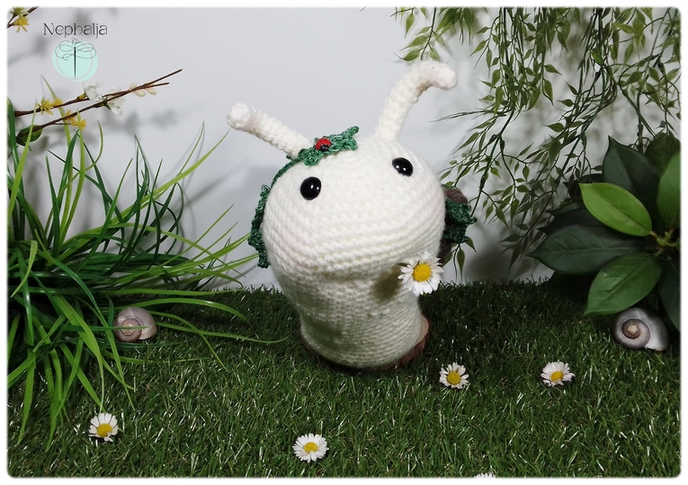 Schnecke mit Körbchen - Häkelanleitung