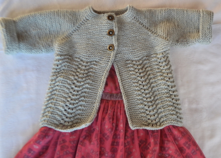Kinderjacke mit Wellenmuster * Strickanleitung * 3 Größen