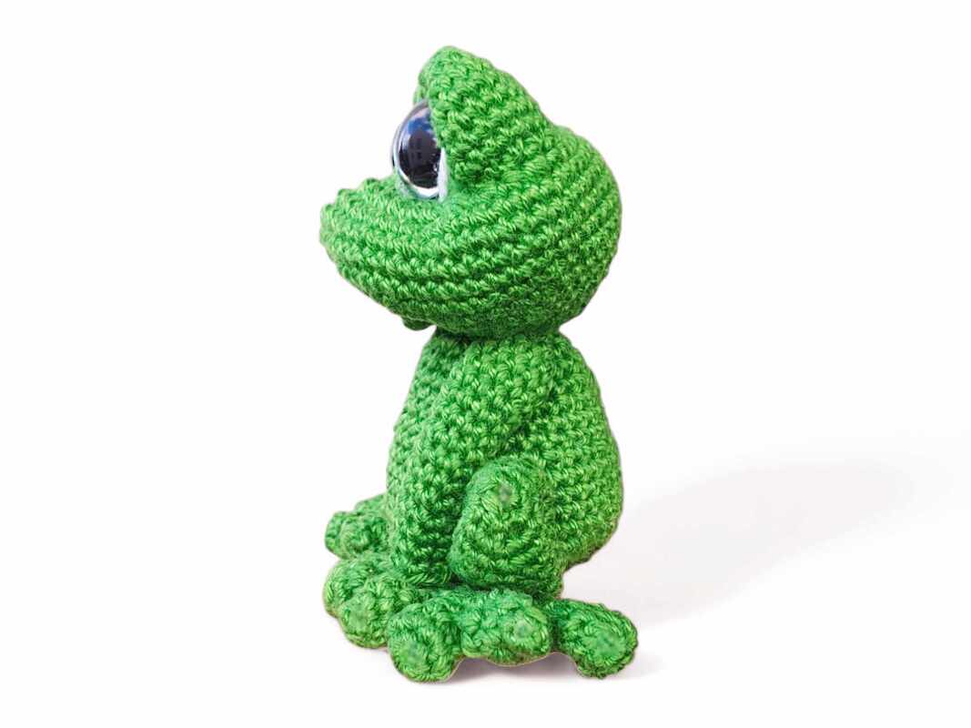 Crochet pattern Taki the croaking frog - Image 5