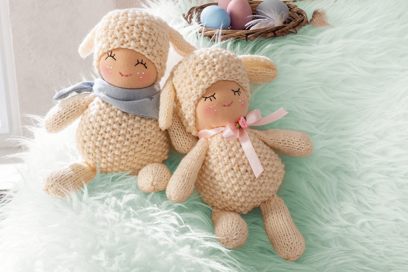 Gestrickte Kuschelschäfchen