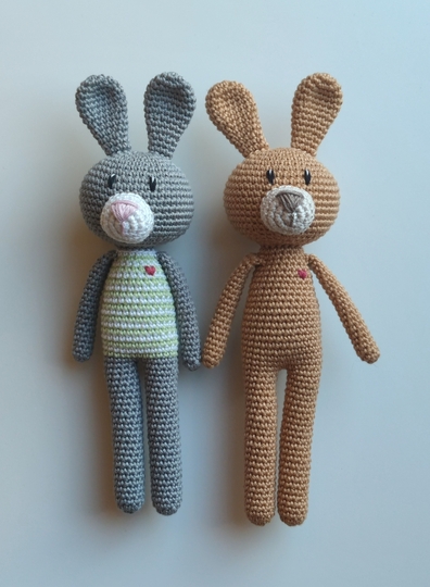 Kleiner Langbein-Hase Benny