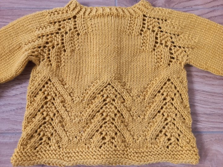 Strickanleitung Mädchenjacke in 7 Größen, 62-140, mit wunderschönem Raglan