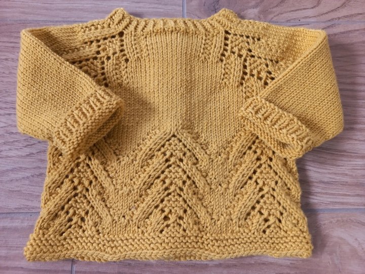Strickanleitung Mädchenjacke in 7 Größen, 62-140, mit wunderschönem Raglan