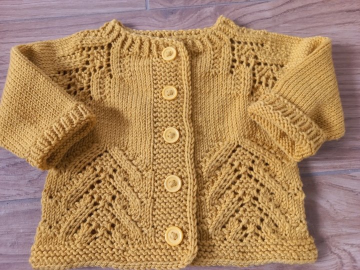 Strickanleitung Mädchenjacke in 7 Größen, 62-140, mit wunderschönem Raglan