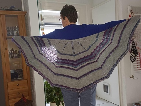 Easter Egg Hunt - a stole
