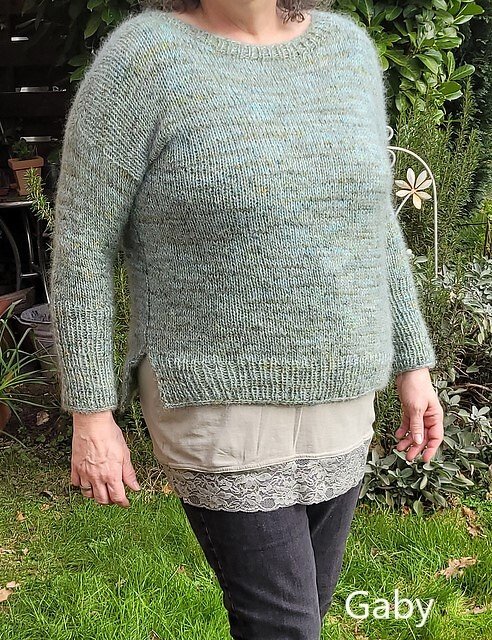 Knitted Basic Lightweight Sweater | easy | seamless