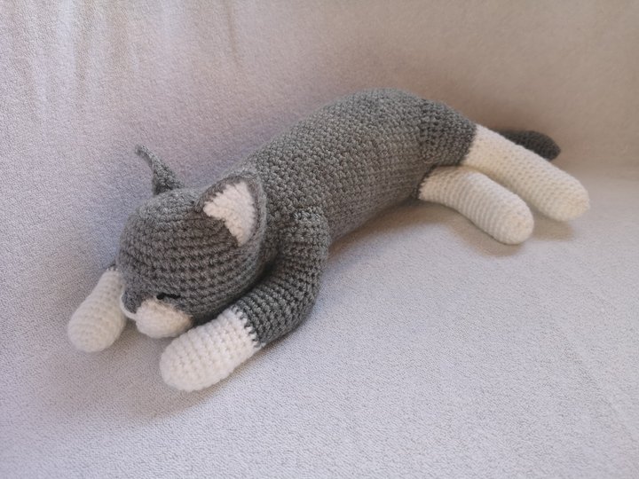 schlafende Katze - Häkelanleitung von NiggyArts