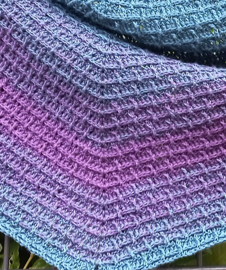 flaches Dreieckstuch "Das Familientuch"