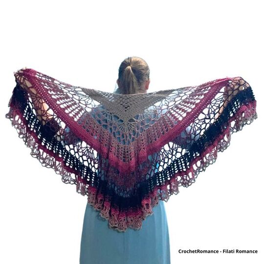 Häkelanleitung Schal für Damen Romantic Ruffle