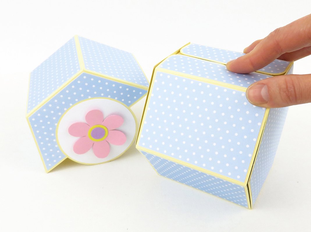 Explosionsbox für Gutscheinkarten – Bastelanleitung und Vorlagen - Bild 6