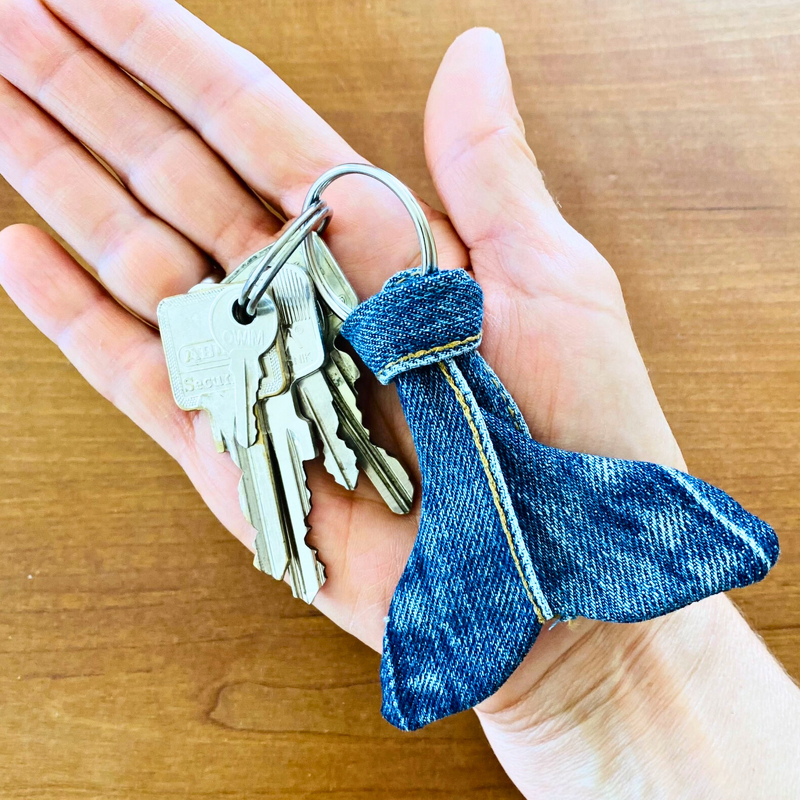 Whalefin keychain pattern, recycle waistband from old jeans