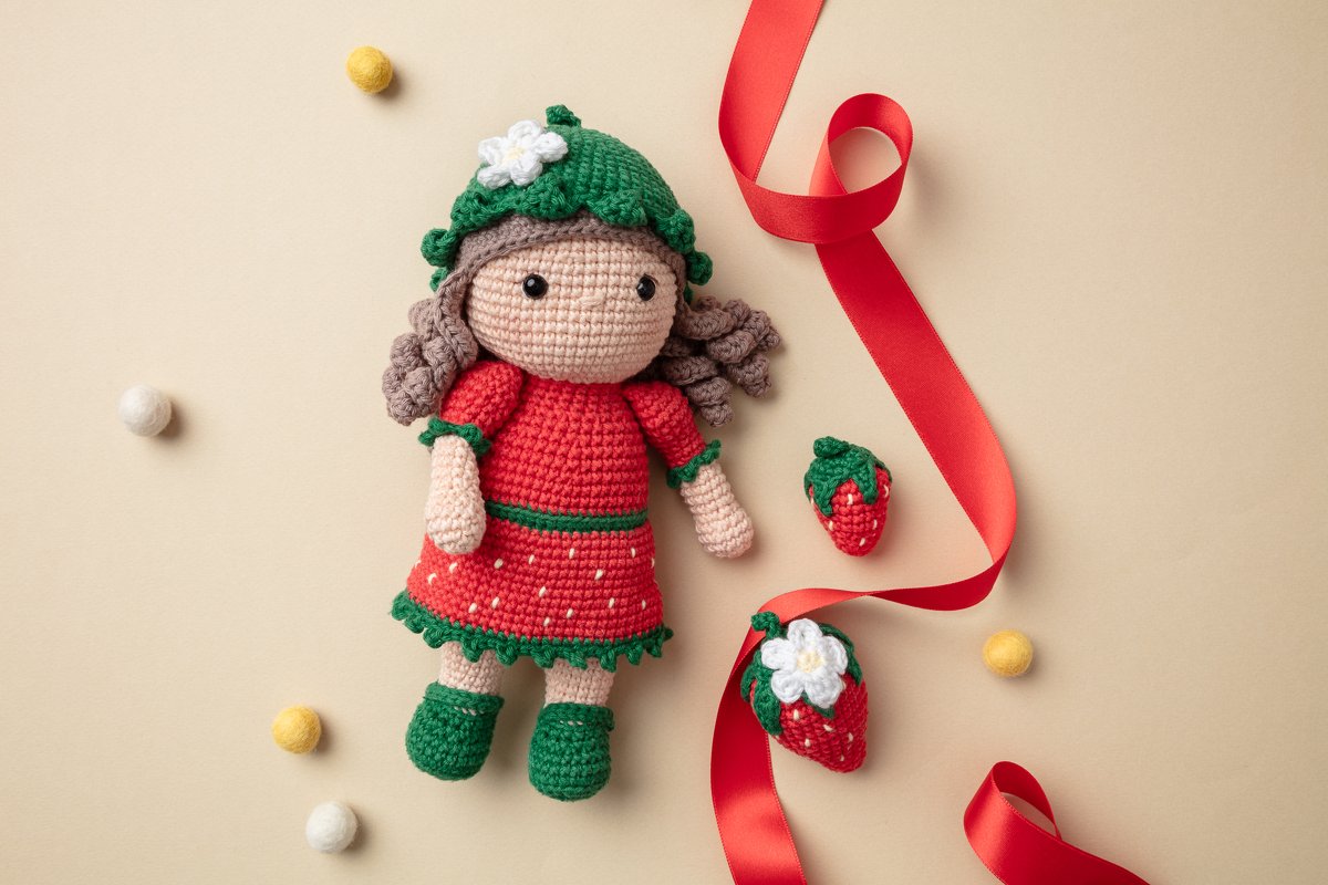 Häkelanleitung Erdbeermädchen Emma