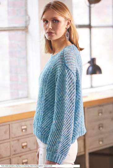 Oversize-Pulli mit Ajourmustern in Azurblau