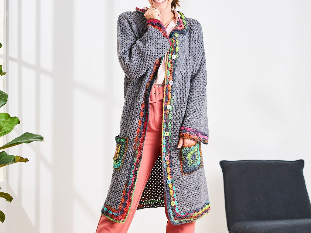 HÄKELMANTEL GREY-GRANNY