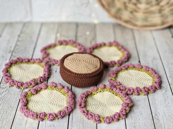 Crochet flower coaster set in a pot