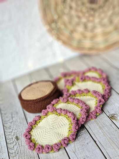 Crochet flower coaster set in a pot