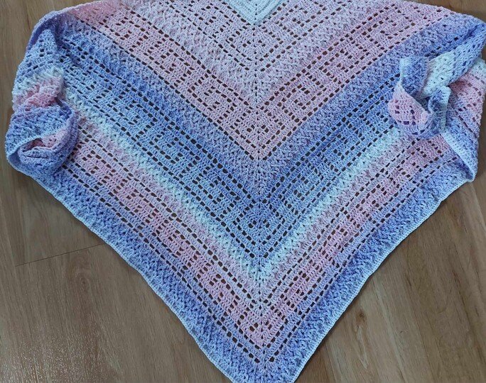 Häkelanleitung Dreieckstuch "Olympia"