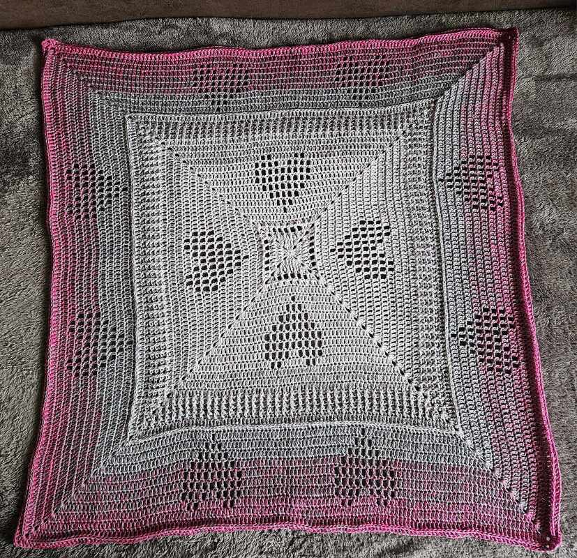 Deckchen    „Hearts Square II“ - Bild 2