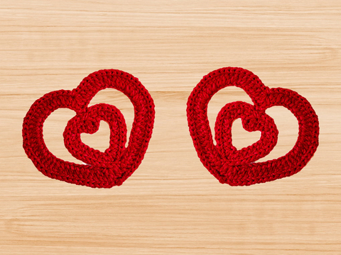 Crochet double heart pattern