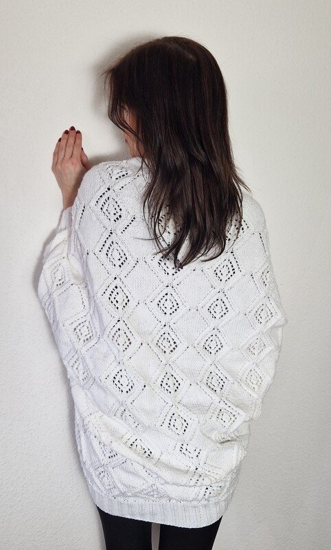 230 Strickanleitung Seelenwärmer Lochmuster Olga - Bild 3