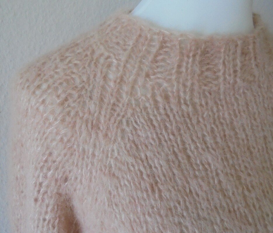 Strickanleitung Pullover aus flauschiger Alpakawolle Raglan von oben (RvO)