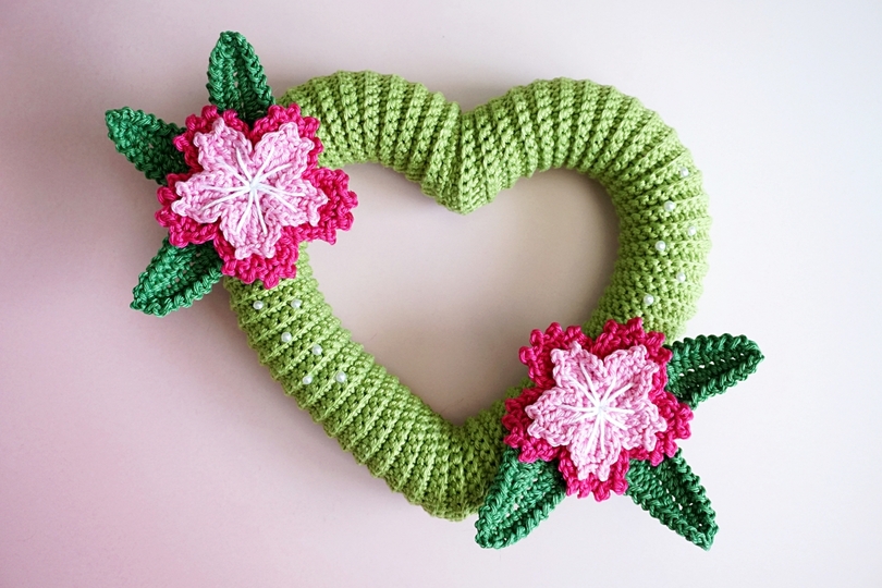 Häkelanleitung Herz mit Blumen - PDF Datei