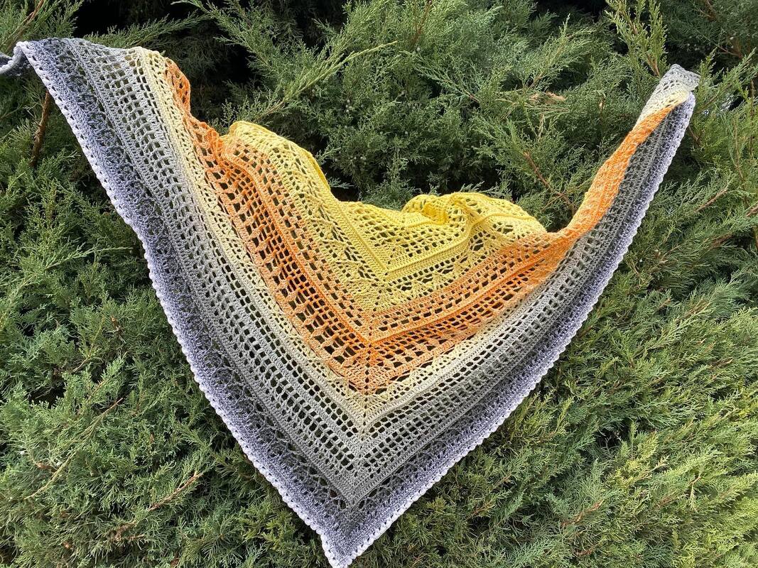 Dreiecktuch    „Sonnenwende 2.0“