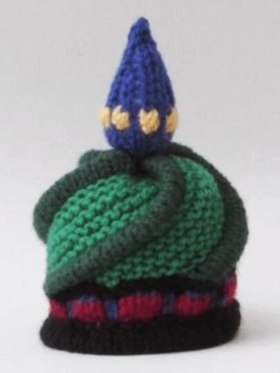 Persian Christmas Bauble Tea Cosy & Chocolate Orange Cover Knitting Pattern