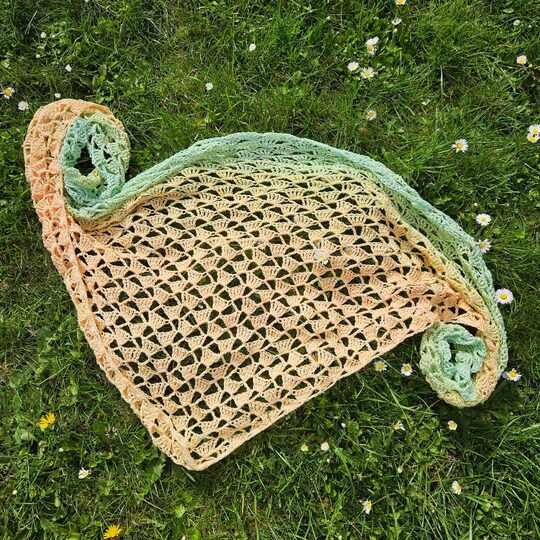 Häkelanleitung für Sommertuch ,,Drunken Granny"