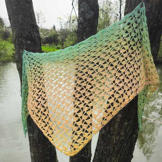 Häkelanleitung für Sommertuch ,,Drunken Granny"