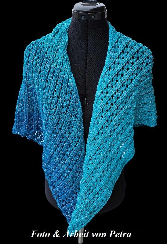 Flaches / asymmetrisches Tuch  „Grape tendril“ - Bild 2