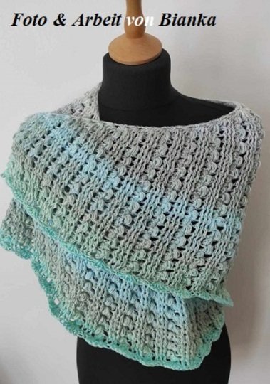 Flaches / asymmetrisches Tuch  „Grape tendril“