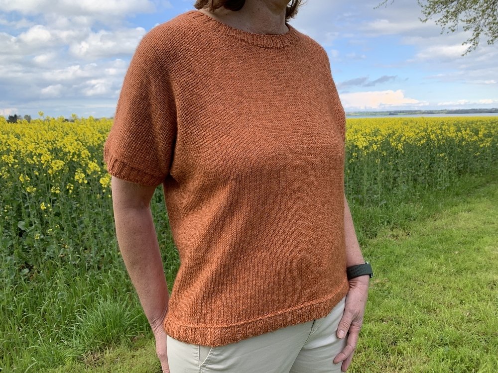 Strickanleitung Kurzarmpulli Finja Größe 36 – 46