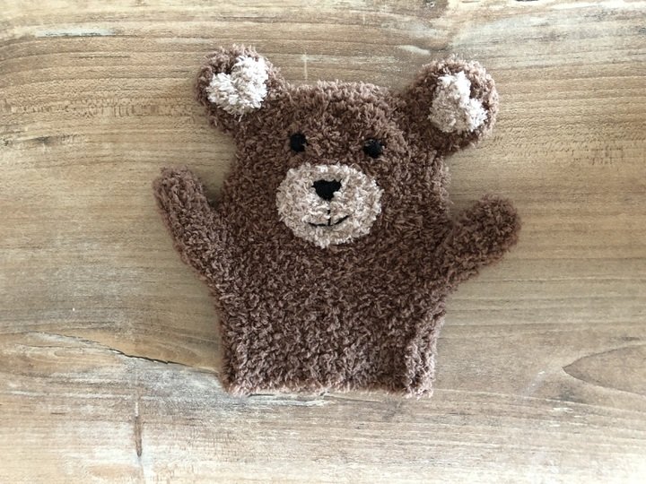 Teddywaschlappen für kleine Hände – Häkelanleitung mit ganz viel Herz