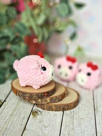 No Sew crochet cute pig plushie amigurumi pattern