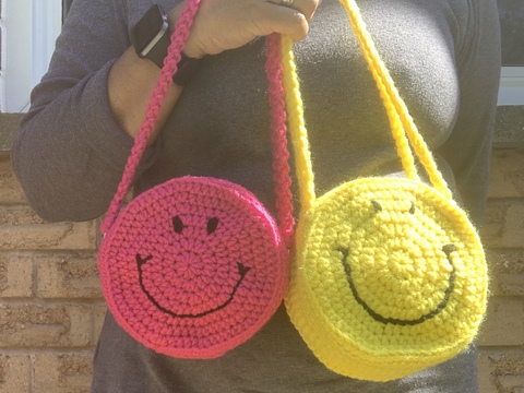 Crochet Happy Smiley Face Bag, easy beginner, PDF pattern, digital download