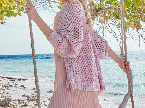 Rosafarbene Strickjacke mit Rhombenmuster