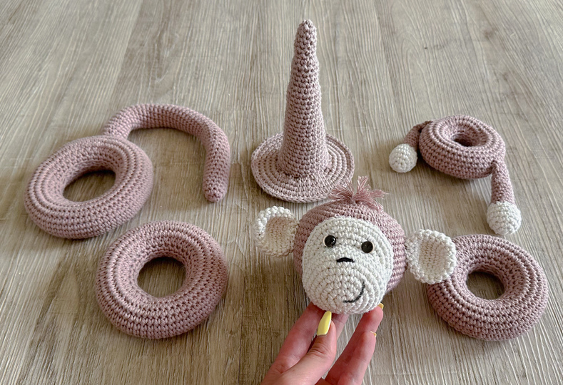 Stapelturm Anni der Affe - Häkelanleitung