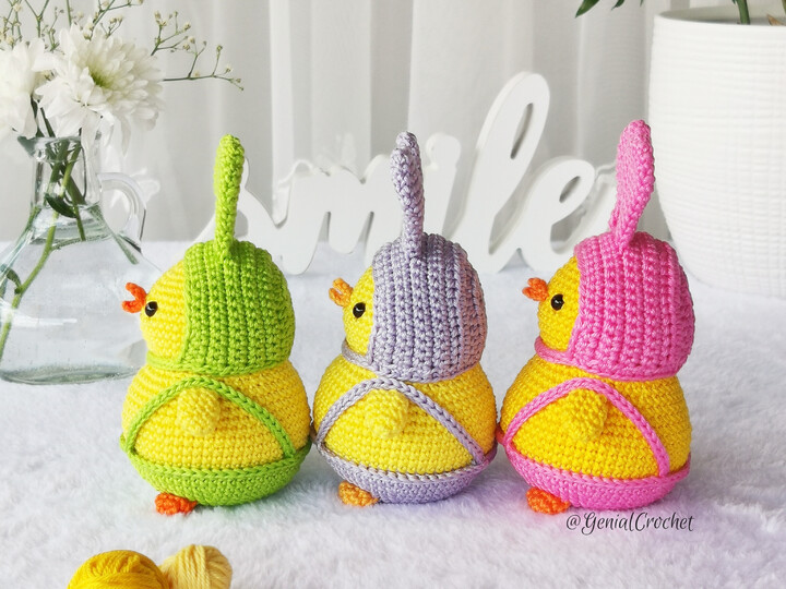 Low Sew Crochet Pattern | Easter Chubby Chick Amigurumi in Bunny Hat