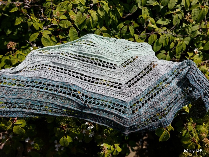 Maddy - ein flaches Dreieckstuch