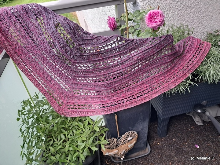 Maddy - ein flaches Dreieckstuch