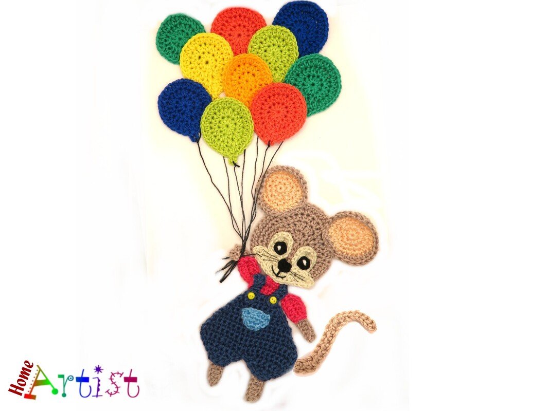 Mouse with balloons crochet  applique