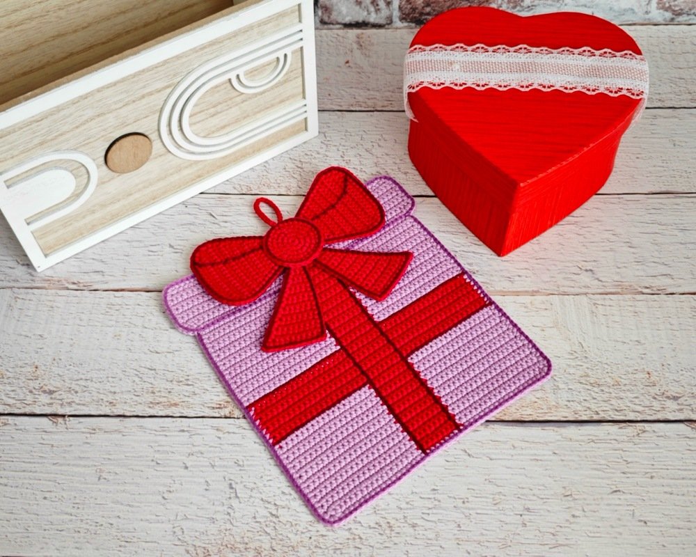 342 Present box decor, coaster, potholder, placemat, washcloth - Image 6